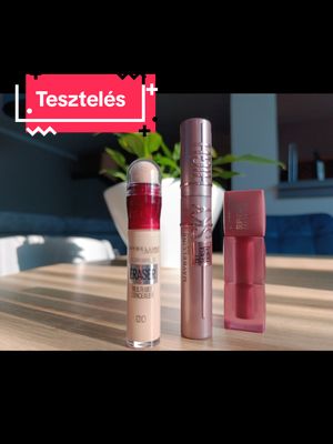 1️⃣ Maybelline New York Instant Anti Age Eraser folyékony korrektor szivacsos applikátorral - árnyalat: 00 Ivory  🔺azonnal eltünteti a szem alatti sötét karikákat 🔺elrejti a szemkörnyéki duzzanatokat, és elfedi a finom vonalakat  🔺könnyű textúrája nem emeli ki a ráncokat 🔺könnyen használható 2️⃣ Maybelline New York Superstay Teddy Tint ajakszínező rúzs - árnyalat 55 Kneehigh 🔺hosszan tartó, telt matt színt 🔺akár 12 órán át tart elkenődés és elmaszatolódás nélkül 🔺könnyű bársonyos textúrája kellemesen viselhető 🔺rétegezhető a lágy, kiemelt hatásért ➕ tipp:  használd pirosítóként is! 😉 3️⃣ Maybelline New York Lash Sensational Sky High dúsító és hosszabbító szempillaspirál 🔺Flex Tower rugalmas spirál 🔺könnyed textúrája nem terhelő 🔺hosszan tartó hatást biztosít csomók nélkül 🔺víz segítségével is könnyen eltávolítható ➕ jó hír: érzékeny szem és kontaktlencse viselése esetén is alkalmazható. 👀 #fyp #all2testhungary #maybellinehu #maybelline #makeuptutorial @All2test_hungary