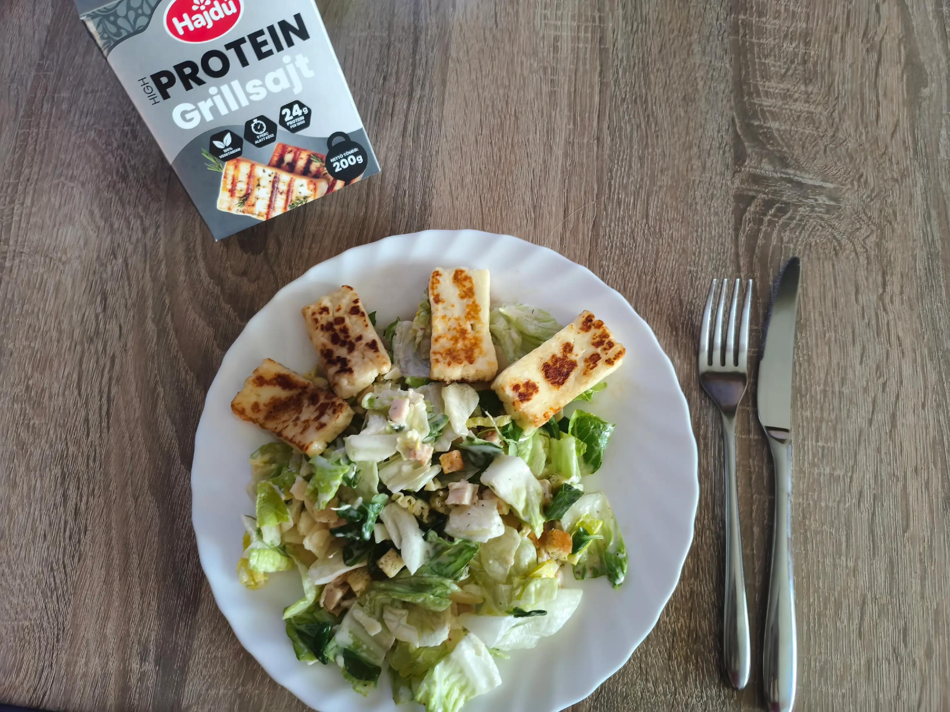 #Reklám Hajdú Grillsajt Cézár salátával. #HajdúGrillsajtPillanatok #hajdusajt #trndprojekt