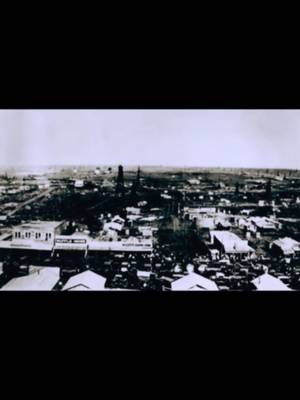 Az olajért öltek – Az Osage-gyilkosságok Az 1920-as évek Oklahomájában az Osage közösség tagjai hatalmas vagyonhoz jutottak az olaj miatt. Aztán sorra kezdtek meghalni. Anna Brown. Az anyja. Henry Roan. Rita és Bill Smith. A halálesetek száma egyre nőtt, míg végül az FBI is bekapcsolódott a nyomozásba. Tom White négy beépített ügynökkel próbálta feltárni, mi áll a gyilkosságok hátterében. A nyomozás során az Osage-vagyon megszerzésének gyanúja került a középpontba. Az FBI szerint legalább két tucat ember halt meg gyanús körülmények között. De vajon hány áldozata lehetett valójában ennek a gyilkosságsorozatnak? 📌 Forrás: FBI – Osage Murders Case #Tényvonal #TrueCrime #OsageMurders #Osage #Gyilkosság #Rejtély #FBI #AmerikaiTörténelem #ColdCase #TrueCrimeHungary #neked #nekedbe #fyp