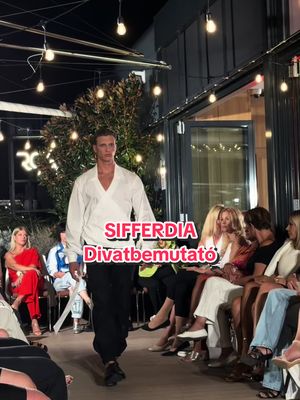 Amikor egy este a kifutóról szól.✨SifferDia új kollekció @flowmodelshungary  @SIFFERDIA  #fashion #fashionshow #modellife #model #designer 