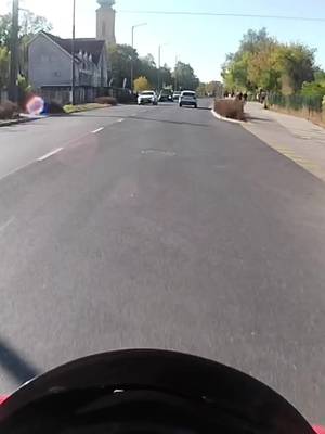 hát ez nagyon Pacek ez a gép😀😀#moto #motorcycle #biker #bikers 