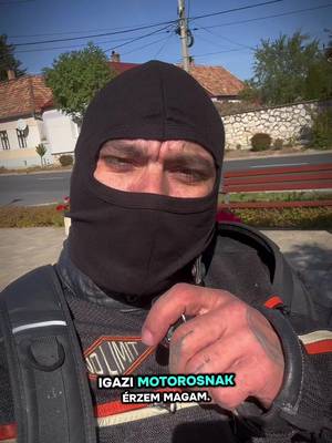 És te mitől érzed magad igazi motorosnak?😀#magyartiktok #funn #biker #motorbike #motorcycle 